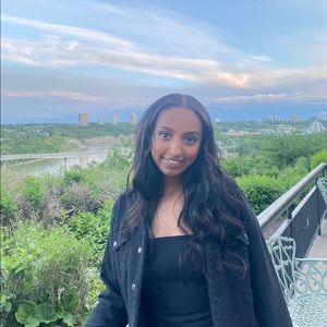 Meet your Posher, Sarah